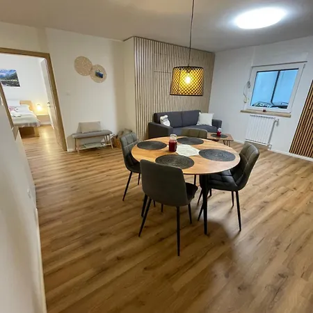 Apartment Apartma Guide 360 Bovec