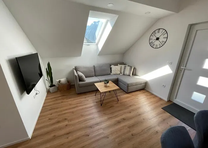 Apartma Guide 360 Διαμέρισμα Bovec